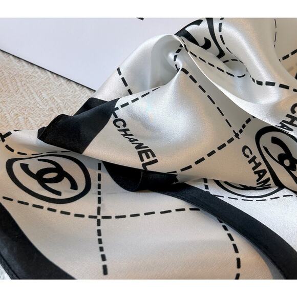 !LAST ONE! 100% SILK Luxury Scarf Designer Logo 20" x 20" White with Black Trim - Picture 3 of 5